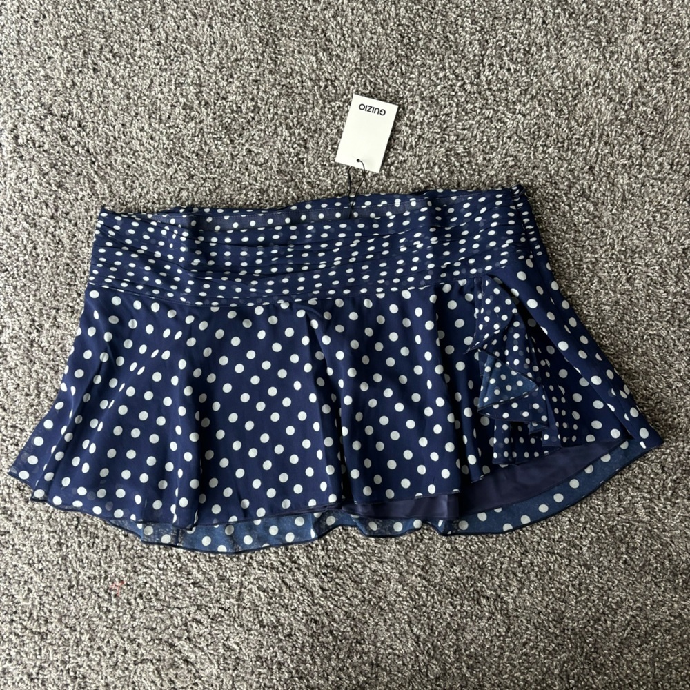 Guizio Chiffon Polka Dot Slit Mini Skirt